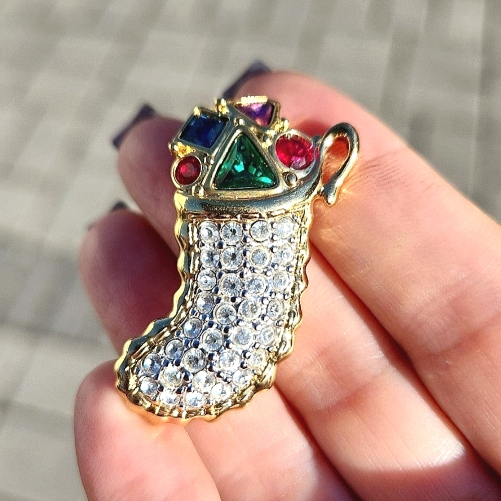 Vintage Swarovski Clear Stocking Brooch